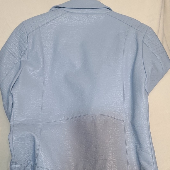 Blue Jacket - Picture 5 of 5